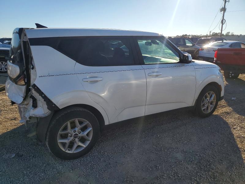 Photo 3 from auction – 2023 KIA SOUL with VIN KNDJ23AU3P7896622