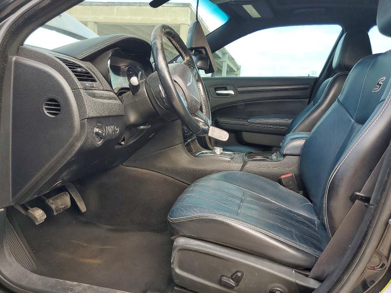 Photo 7 from auction – 2015 CHRYSLER 300 S with VIN 2C3CCABG3FH898767