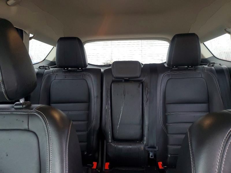 Photo 10 from auction – 2017 FORD ESCAPE TIT with VIN 1FMCU9J99HUB15070