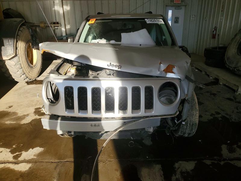 Photo 5 from auction – 2013 JEEP PATRIOT with VIN 1C4NJPFB2DD250844