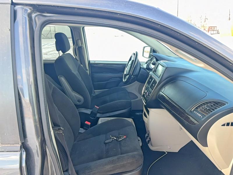 Photo 5 from auction – 2016 DODGE GRAND CARA with VIN 2C4RDGBG8GR326711