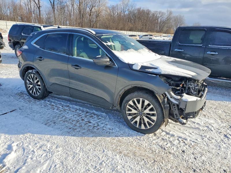 Photo 4 from auction – 2020 FORD ESCAPE TIT with VIN 1FMCU9J9XLUA14855