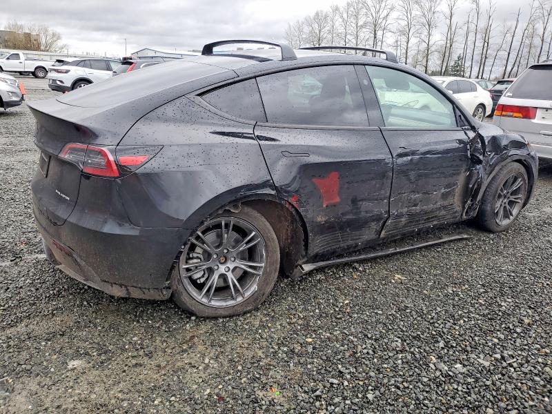 Photo 3 from auction – 2025 TESLA MODEL Y with VIN 7SAYGAEE0SF215832