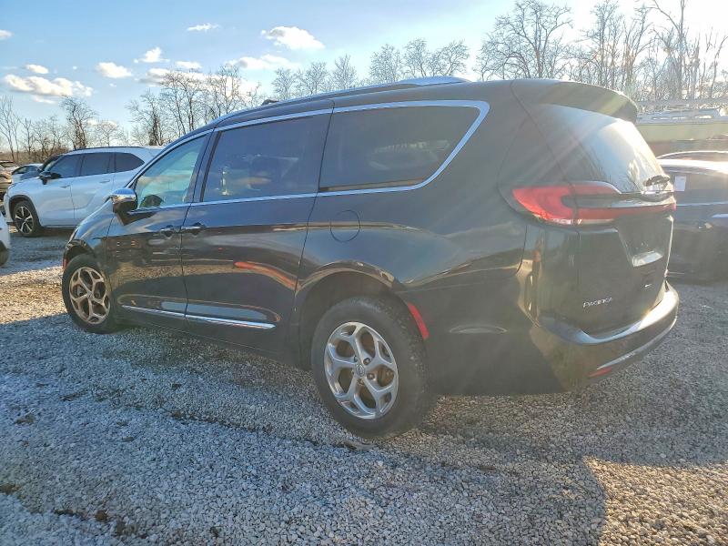 Photo 2 from auction – 2021 CHRYSLER PACIFICA LIMITED with VIN 2C4RC3GG3MR536889