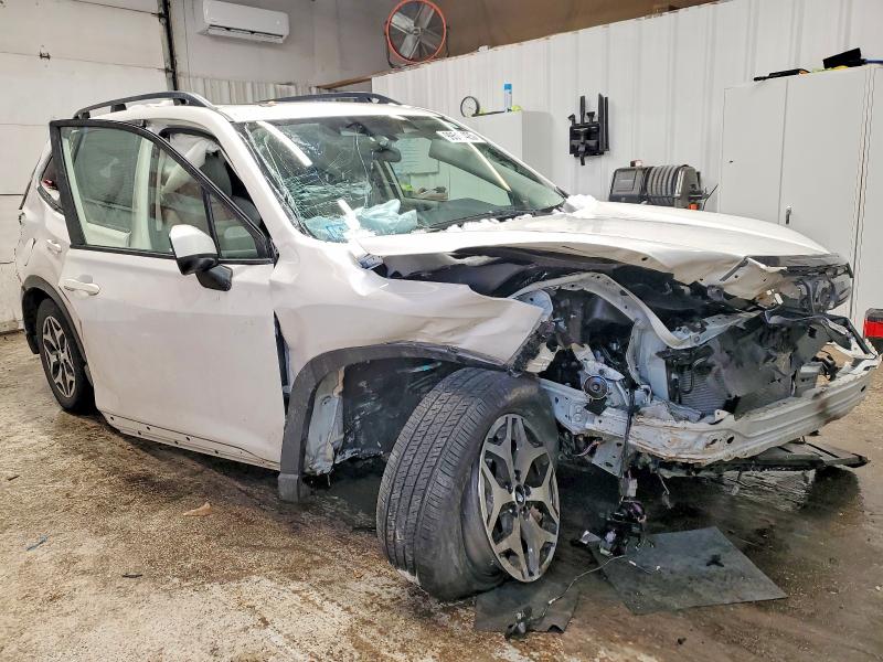 Photo 4 from auction – 2022 SUBARU FORESTER P with VIN JF2SKAEC4NH462812