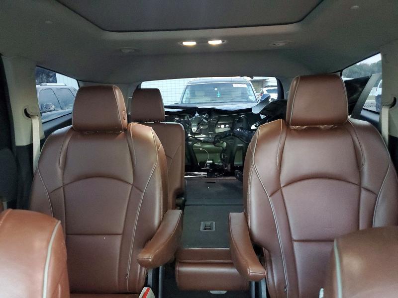 Photo 10 from auction – 2018 BUICK ENCLAVE AV with VIN 5GAEVCKW8JJ168203