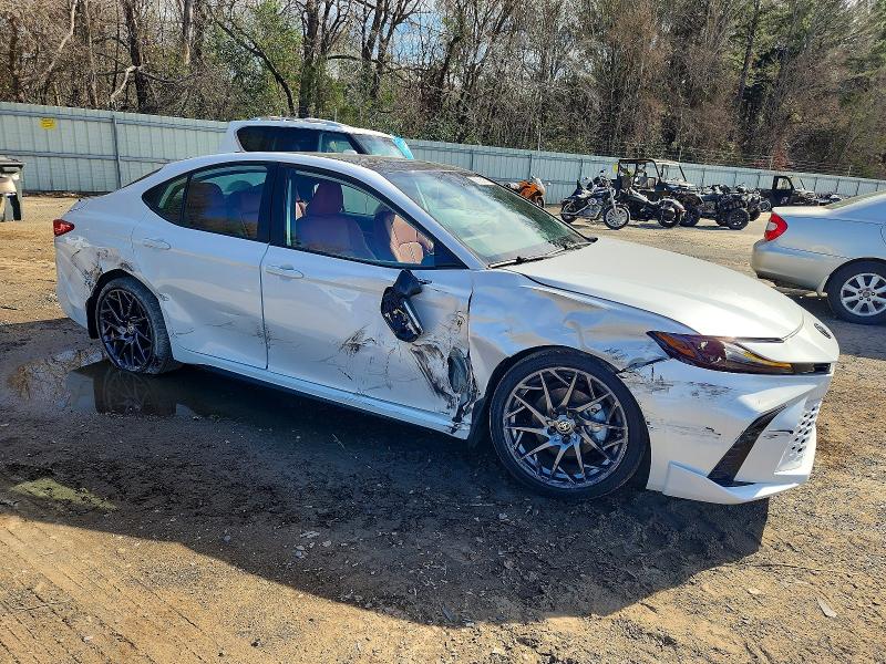 Photo 4 from auction – 2025 TOYOTA CAMRY with VIN 4T1DAACK3SU638798