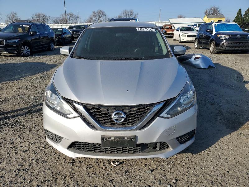 Photo 5 from auction – 2019 NISSAN SENTRA with VIN 3N1AB7AP1KL608394