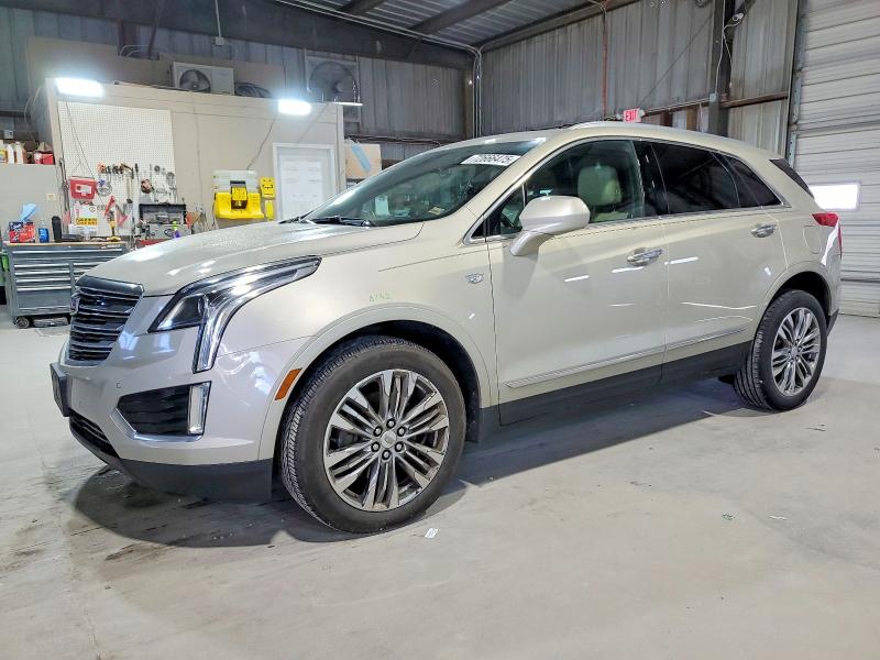 CADILLAC XT5 2017 with VIN 1GYKNBRS1HZ137668 - Photo from auction