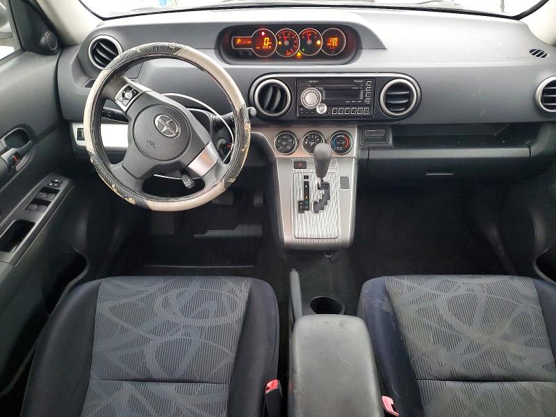 Photo 8 from auction – 2011 TOYOTA SCION XB with VIN JTLZE4FE6B1140476
