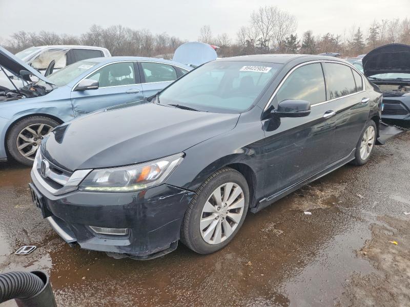 HONDA ACCORD EXL 2013 with VIN 1HGCR3F80DA012300 - Photo from auction