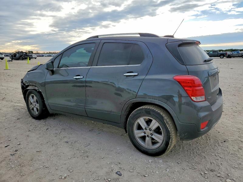 Photo 2 from auction – 2019 CHEVROLET TRAX 1LT with VIN 3GNCJLSB6KL151089
