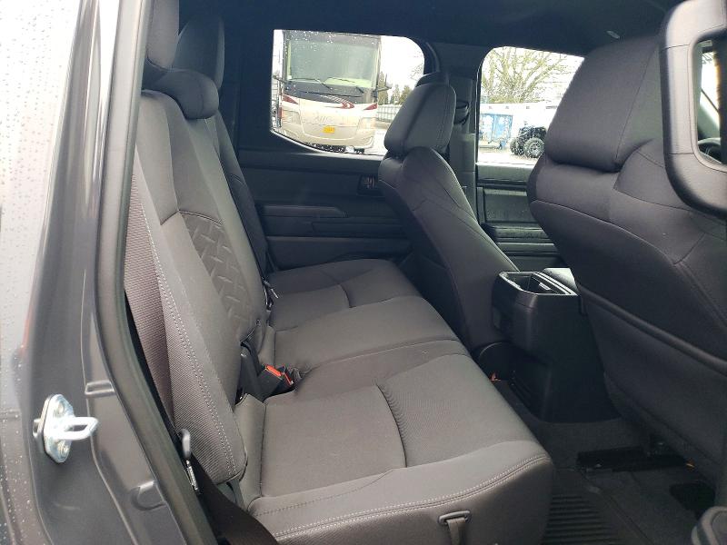 Photo 10 from auction – 2025 TOYOTA TACOMA DOU with VIN 3TMLB5JNXSM195264