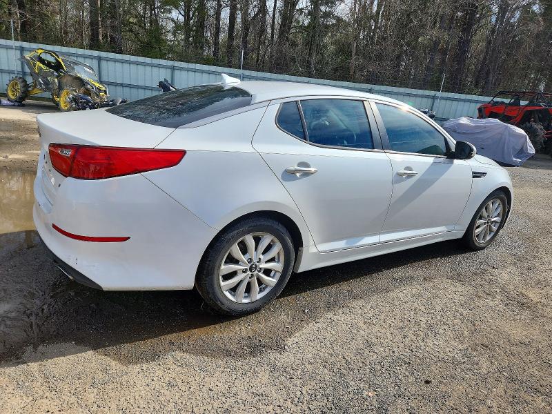 Photo 3 from auction – 2015 KIA OPTIMA LX with VIN KNAGM4A77F5630483