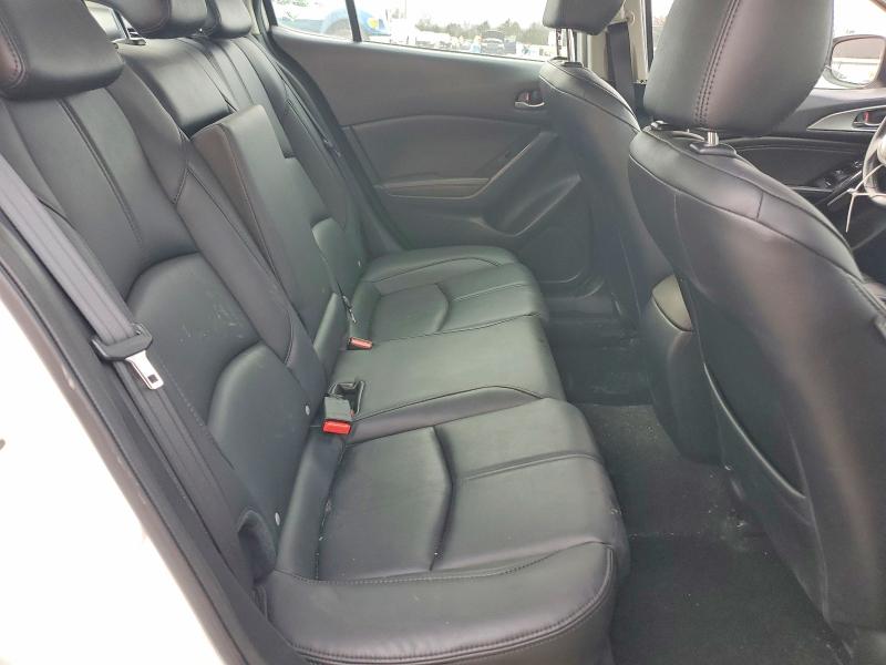 Photo 10 from auction – 2018 MAZDA 3 with VIN 3MZBN1V39JM189875