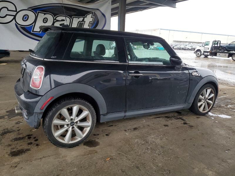Photo 3 from auction – 2013 MINI COOPER with VIN WMWSV3C58DT389765