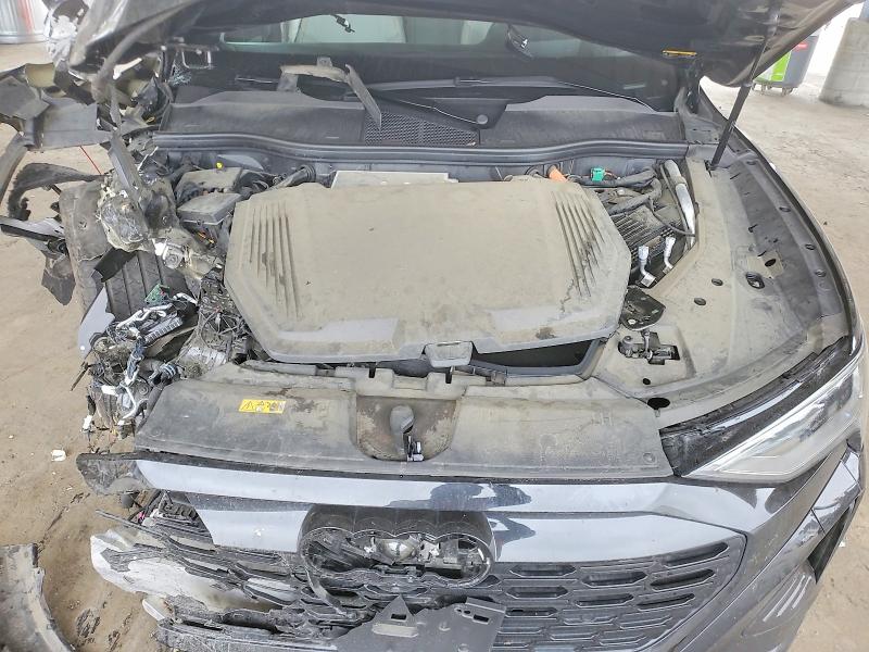 Photo 11 from auction – 2024 AUDI Q8 E-TRON with VIN WA16ABGE8RB005138