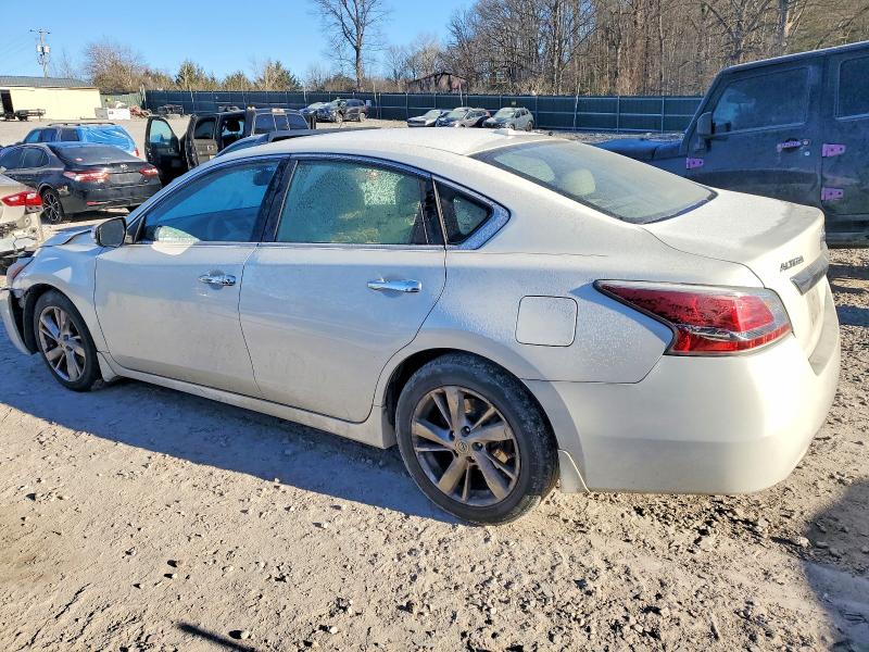 Photo 2 from auction – 2013 NISSAN ALTIMA 2.5 with VIN 1N4AL3AP4DC290018