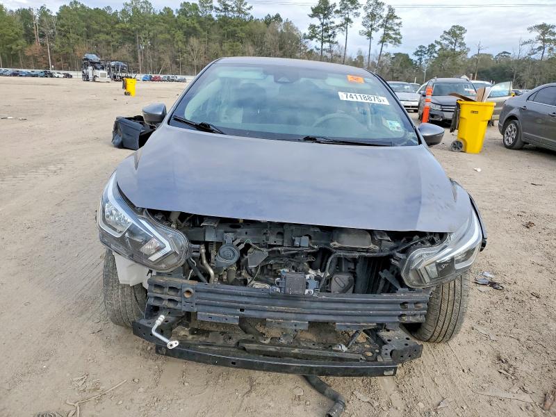 Photo 5 from auction – 2021 NISSAN VERSA with VIN 3N1CN8EV3ML806136