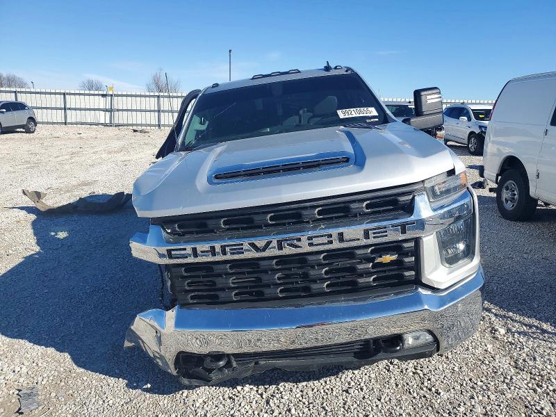 Photo 5 from auction – 2020 CHEVROLET SILVERADO with VIN 1GC4YNEY3LF109043