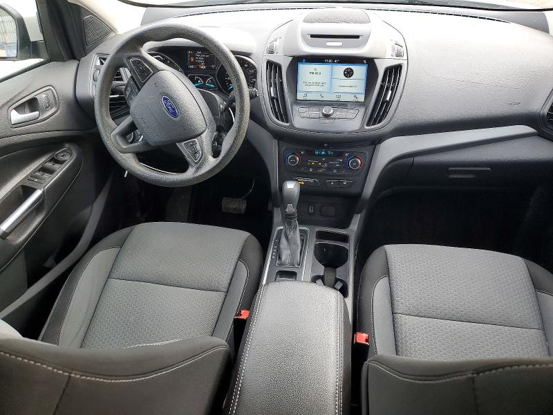 Photo 8 from auction – 2017 FORD ESCAPE SE with VIN 1FMCU9GD4HUD47636