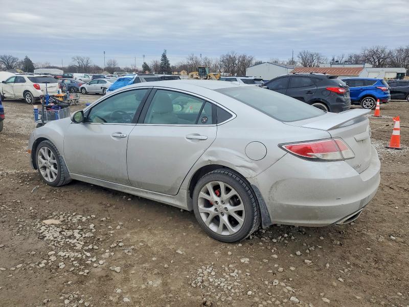 Photo 2 from auction – 2010 MAZDA 6 with VIN 1YVHZ8CB6A5M42655