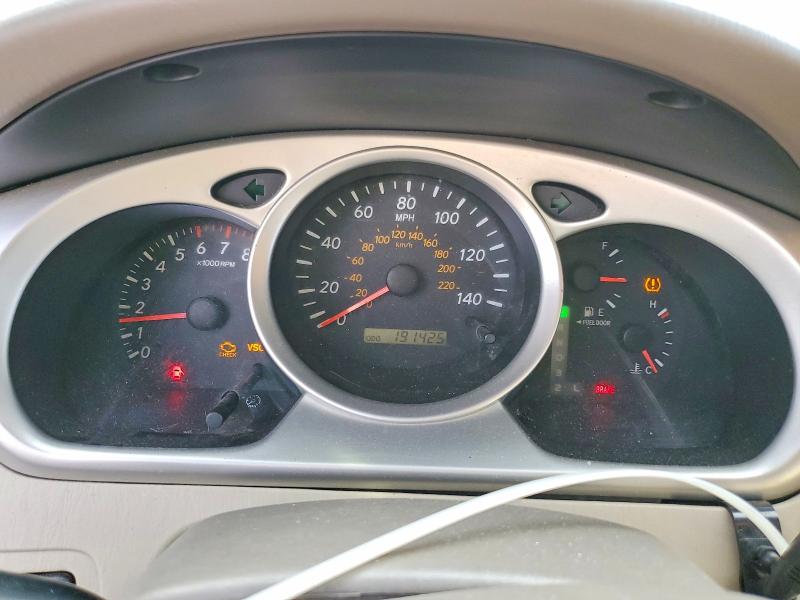 Photo 9 from auction – 2005 TOYOTA HIGHLANDER with VIN JTEEP21A950071253