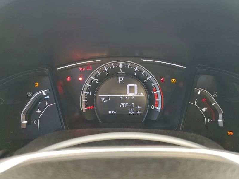 Photo 9 from auction – 2018 HONDA CIVIC LX with VIN 2HGFC2F56JH569109