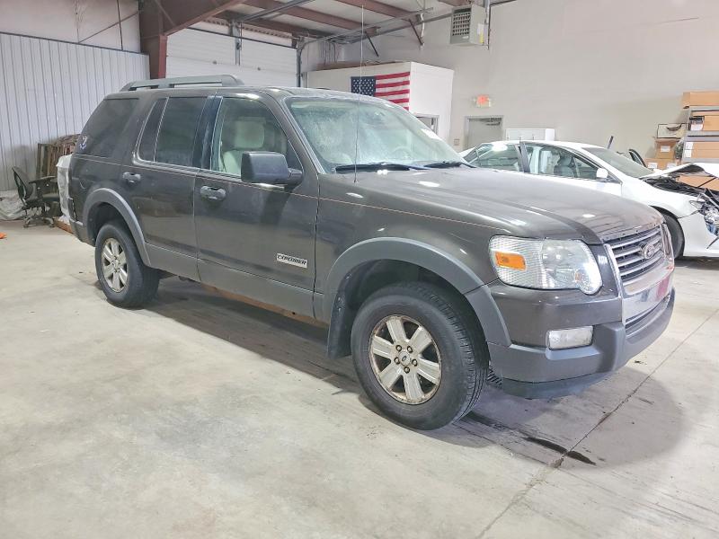 Photo 4 from auction – 2006 FORD EXPLORER X with VIN 1FMEU73E76ZA24273