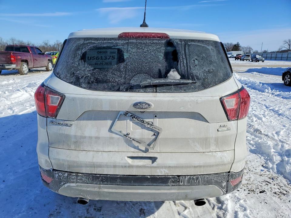 Photo 6 from auction – 2019 FORD ESCAPE with VIN 1FMCU9GD9KUC07718