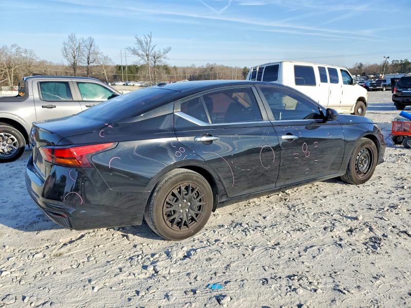 Photo 3 from auction – 2019 NISSAN ALTIMA with VIN 1N4BL4BV4KC123629
