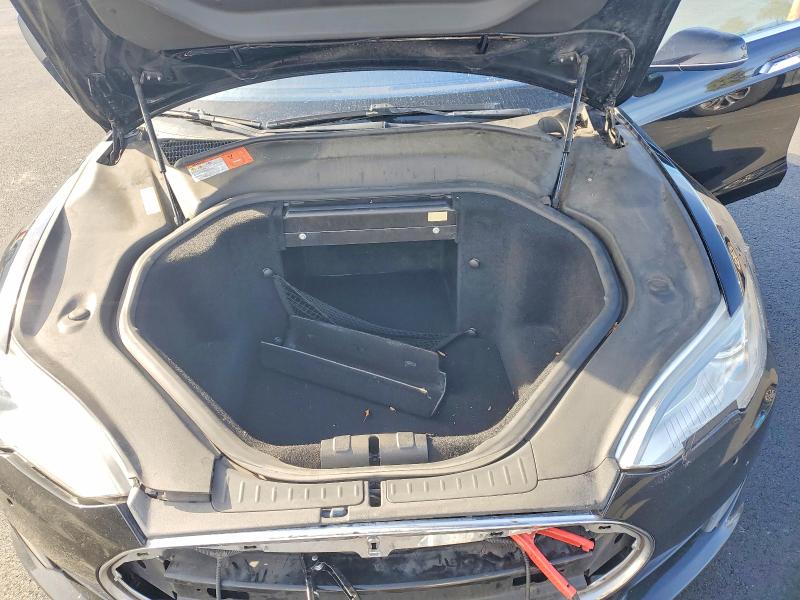 Photo 11 from auction – 2015 TESLA MODEL S 70 with VIN 5YJSA1S1XFFP78852