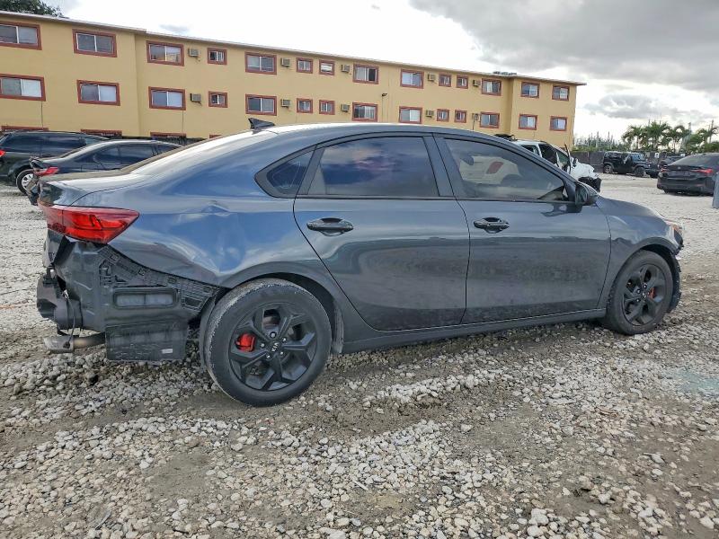 Photo 3 from auction – 2020 KIA FORTE FE with VIN 3KPF24ADXLE232937