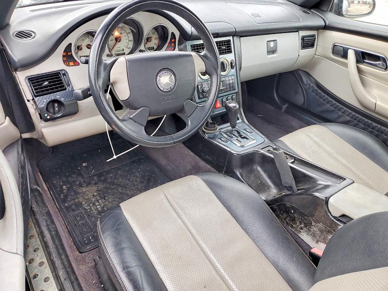 Photo 8 from auction – 2000 MERCEDES-BENZ SLK 230 KO with VIN WDBKK47FXYF167459