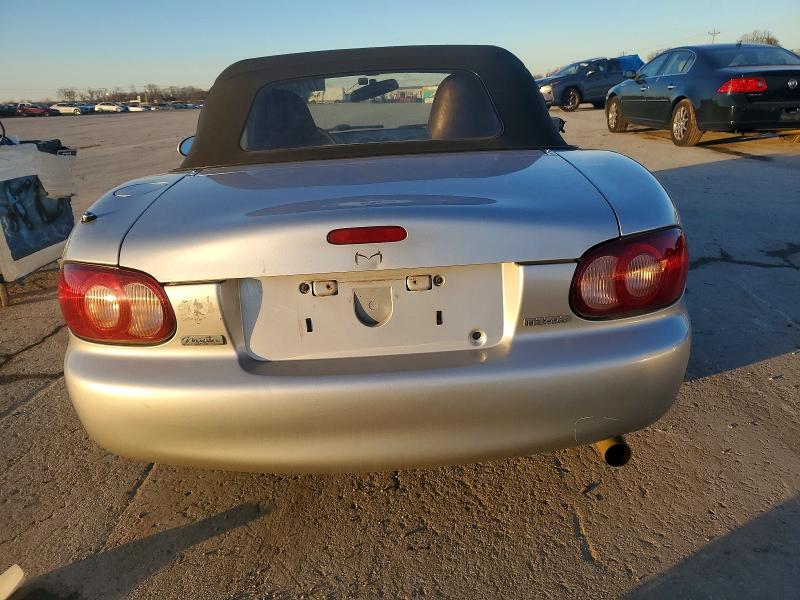 Photo 6 from auction – 2003 MAZDA MX-5 MIATA with VIN JM1NB353430309236