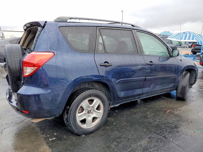 Photo 3 from auction – 2007 TOYOTA RAV4 with VIN JTMBD33V575064960