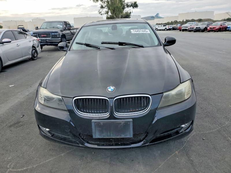 Photo 5 from auction – 2011 BMW 328 I SULE with VIN WBAPH5G58BNM71578