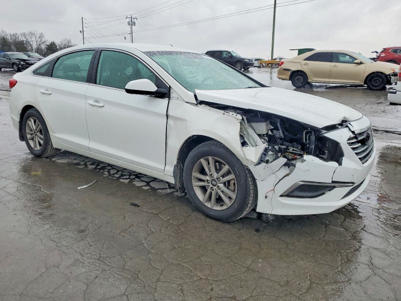 Photo 4 from auction – 2016 HYUNDAI SONATA SE with VIN 5NPE24AFXGH356835