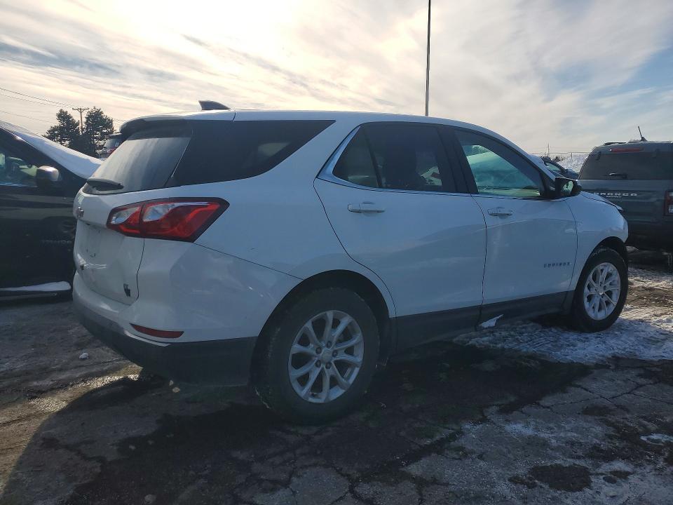 Photo 3 from auction – 2020 CHEVROLET EQUINOX with VIN 3GNAXKEV8LS560014