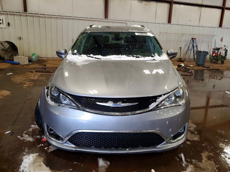 Photo 5 from auction – 2018 CHRYSLER PACIFICA with VIN 2C4RC1BG7JR279596