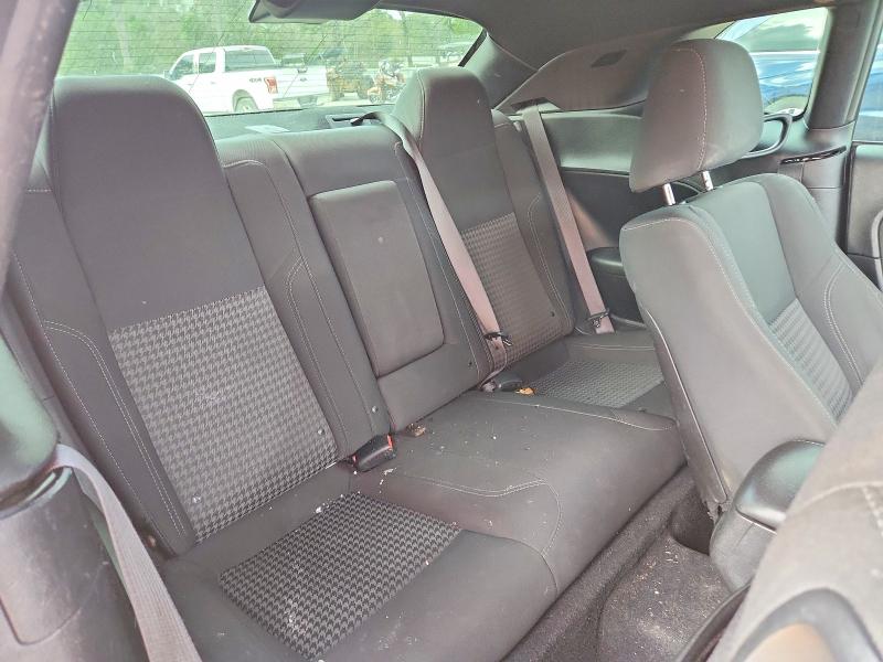Photo 10 from auction – 2019 DODGE CHALLENGER with VIN 2C3CDZAG2KH632311