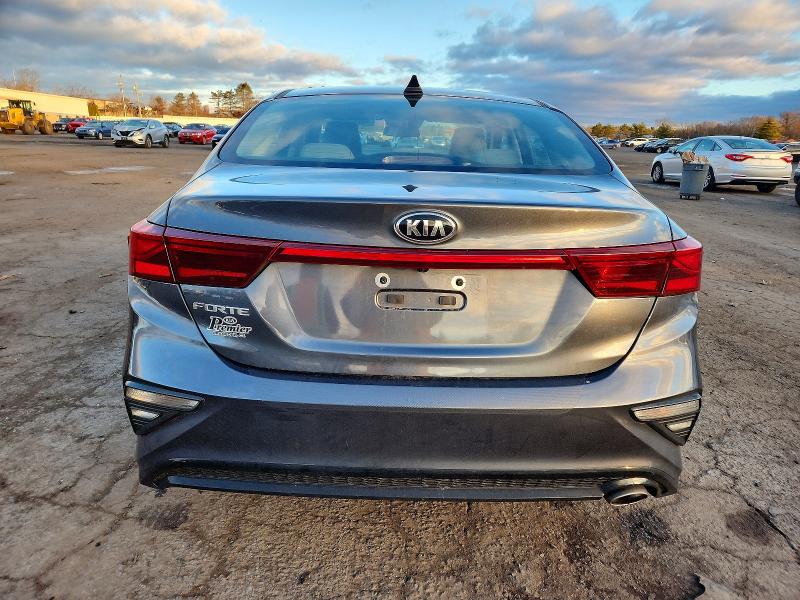 Photo 6 from auction – 2021 KIA FORTE FE with VIN 3KPF24AD3ME285612