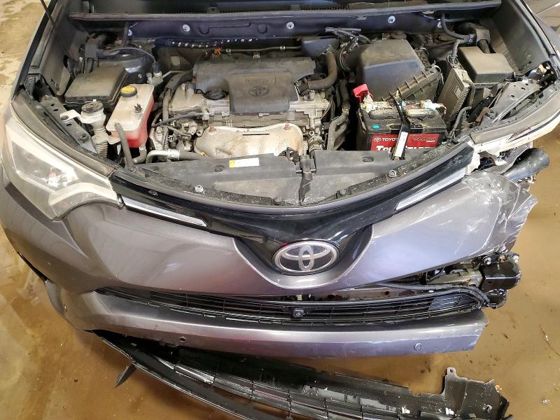 Photo 12 from auction – 2017 TOYOTA RAV4 LIMIT with VIN 2T3DFREV8HW692444