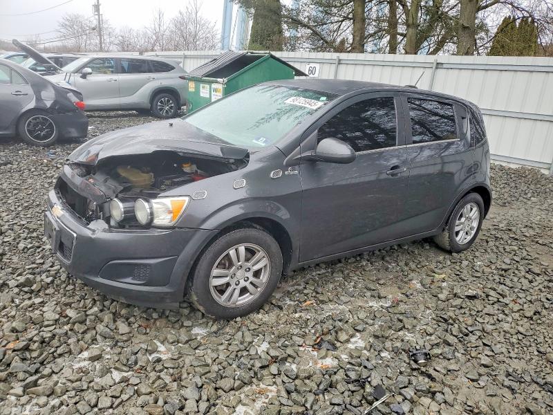 CHEVROLET SONIC 2016 with VIN 1G1JC6SG9G4174296 - Photo from auction