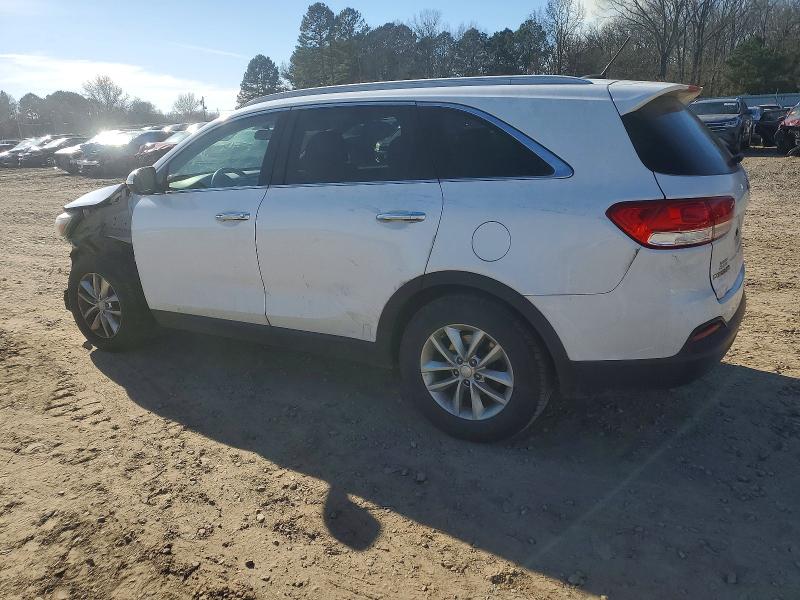Photo 2 from auction – 2017 KIA SORENTO LX with VIN 5XYPG4A51HG286457