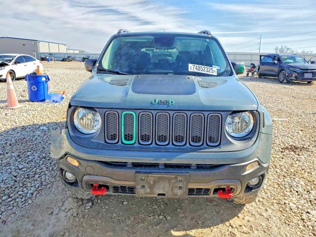 Photo 5 from auction – 2015 JEEP RENEGADE T with VIN ZACCJBCT5FPC25822