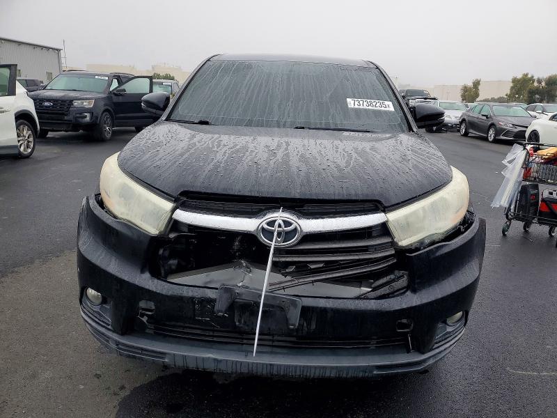 Photo 5 from auction – 2014 TOYOTA HIGHLANDER with VIN 5TDBKRFH7ES060866