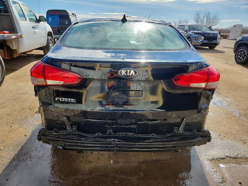 Photo 6 from auction – 2017 KIA FORTE LX with VIN 3KPFK4A74HE075746