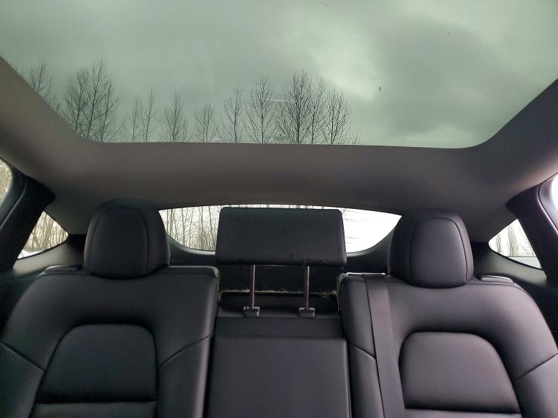 Photo 10 from auction – 2020 TESLA MODEL Y with VIN 5YJYGDEE0LF059176