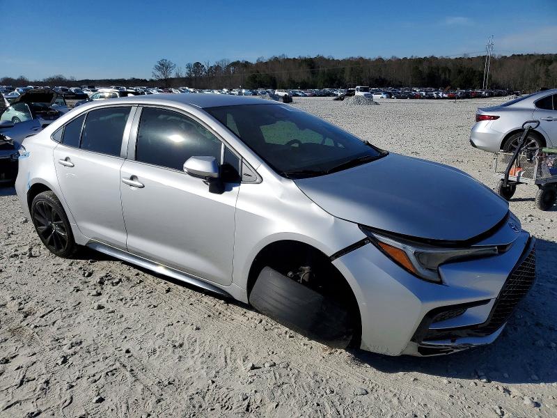 Photo 4 from auction – 2024 TOYOTA COROLLA with VIN JTDBCMFE4RJ021743